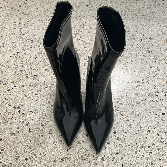 New Steve Madden Londyn black patent shiny leather boot gold heel 9.5 - Picture 2 of 9